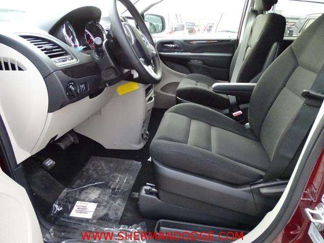 2017 Dodge Grand Caravan SE 4dr Mini-Van